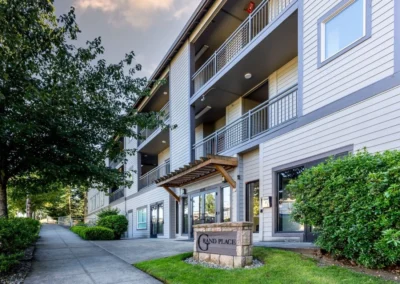 Grand Place Condominiums